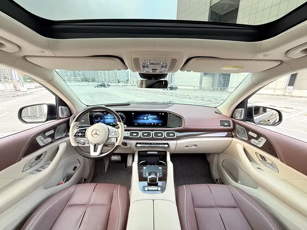 Mercedes-Benz GLS — фото 4