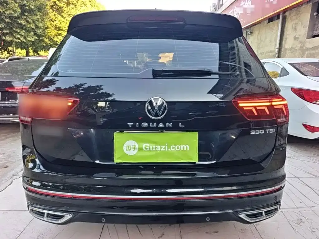 Volkswagen Tiguan L — фото 7