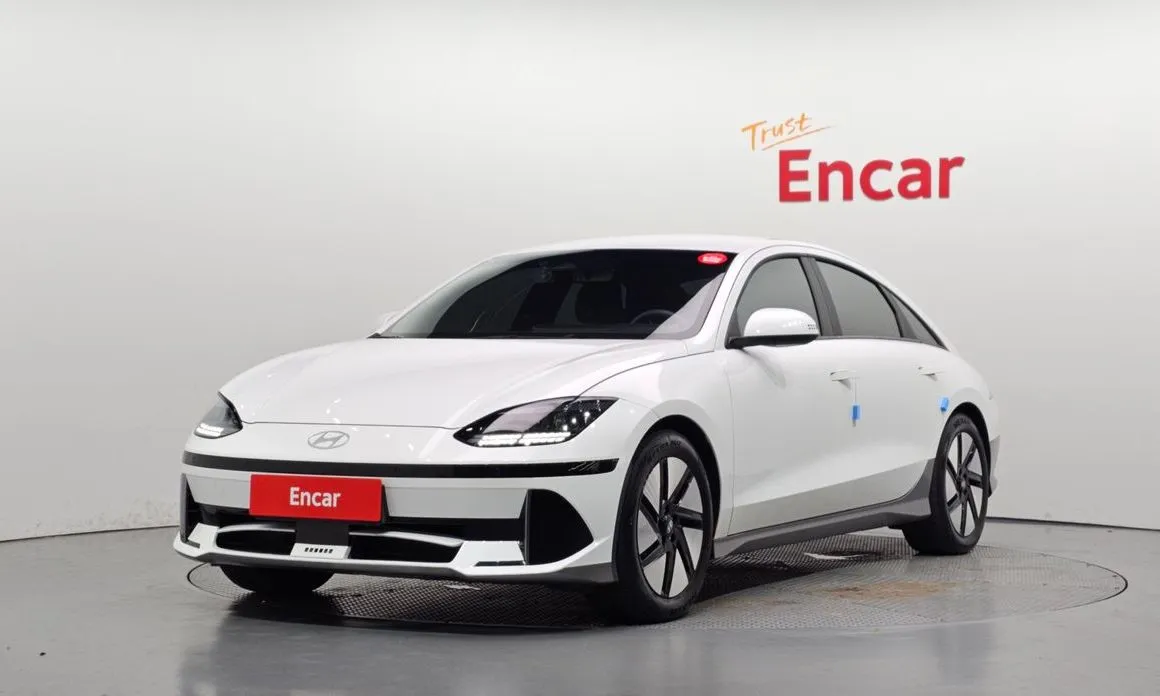 Hyundai Ioniq6 — фото 1
