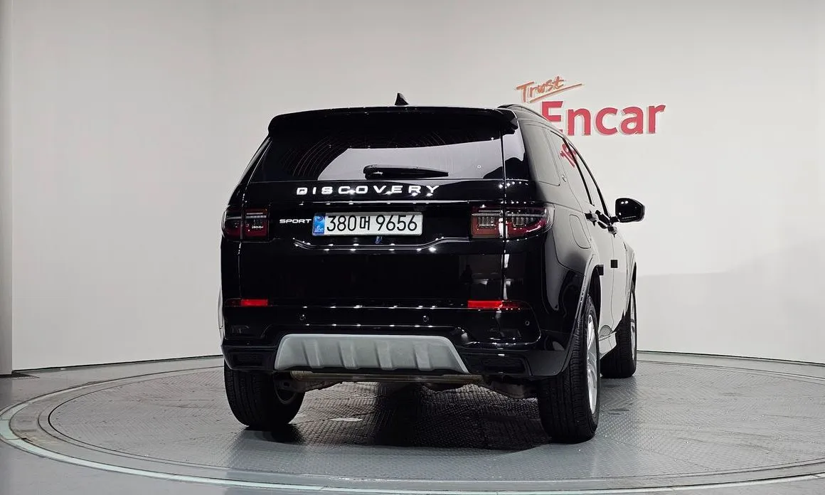 Land Rover Discovery Sport — фото 3