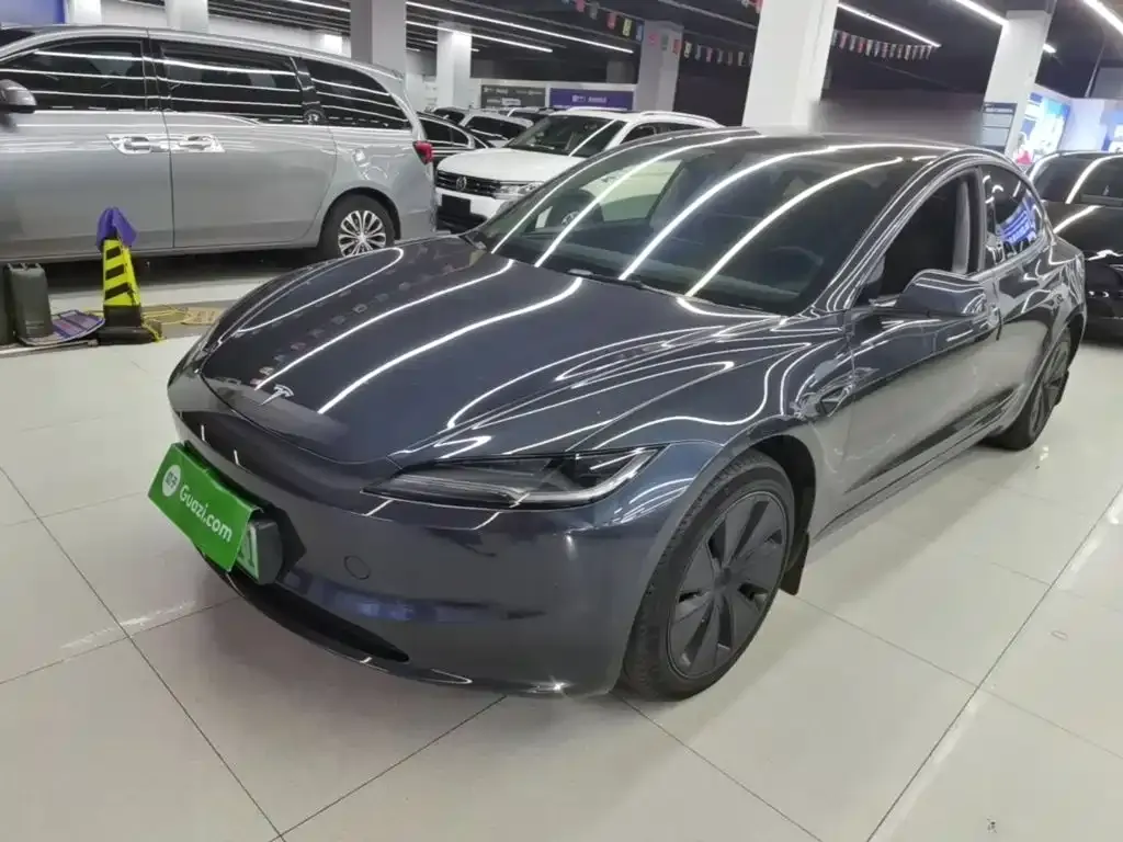 Tesla Model 3 — фото 2