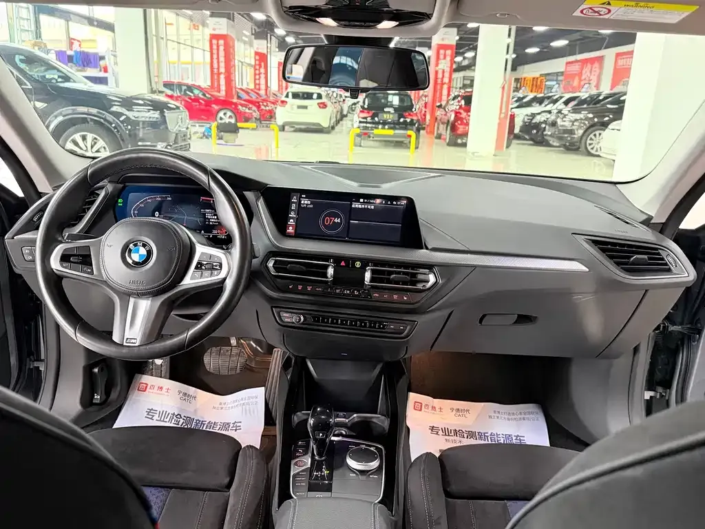 BMW 2 Series (Import) — фото 9