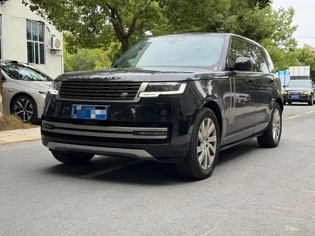 Land Rover Range Rover — фото 1