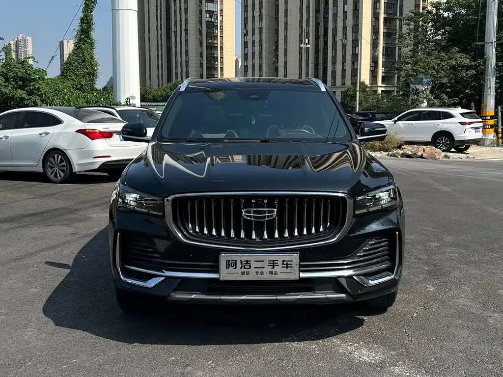 Geely Xingyue L — фото 9