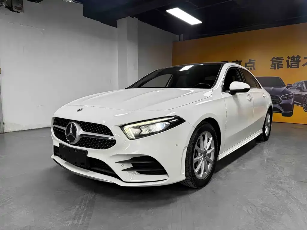 Mercedes-Benz A-Class — фото 1