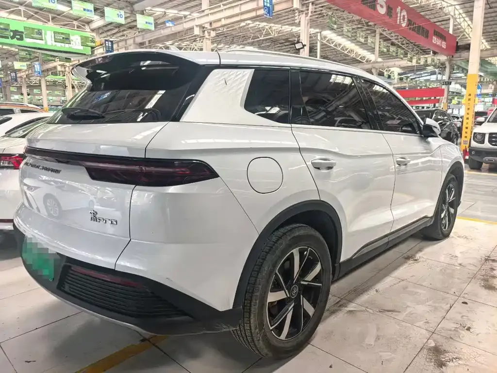 BYD Pro New Energy — фото 6