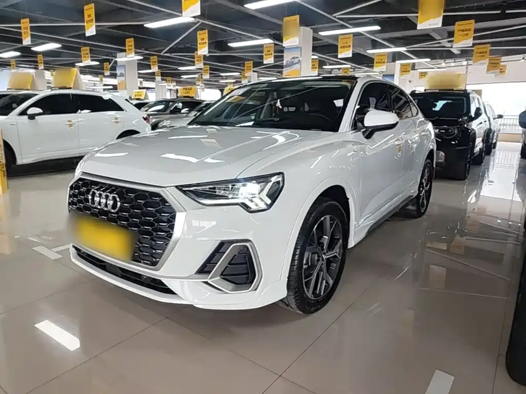 Audi Q3 Sportback — фото 5