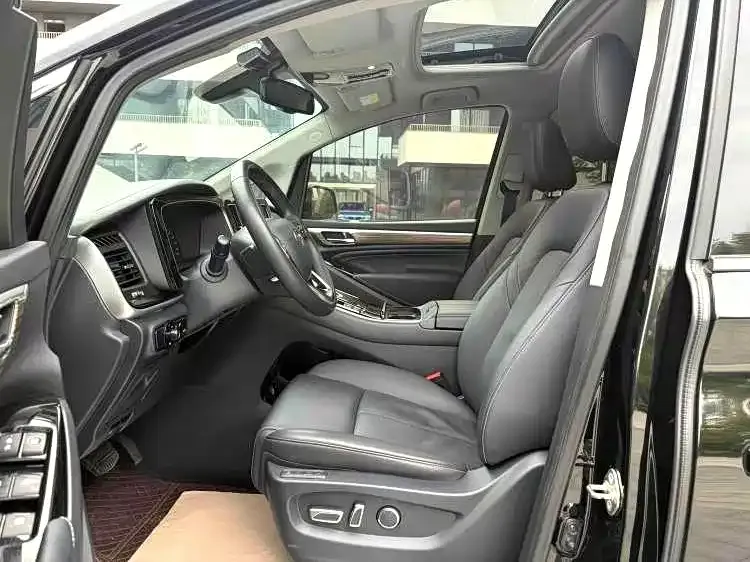 GAC Motor Trumpchi M8 — фото 2