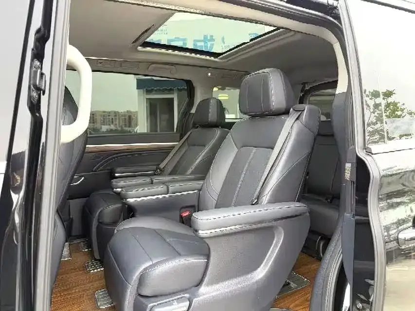 GAC Motor Trumpchi M8 — фото 8