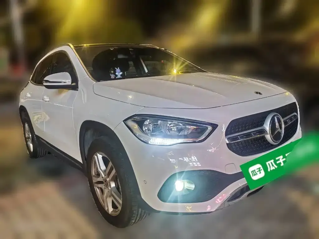 Mercedes-Benz GLA — фото 8