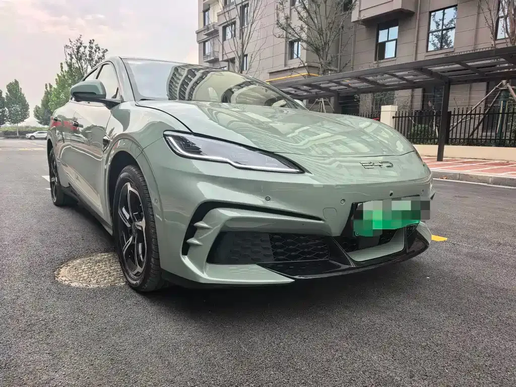 BYD Seal 06GT — фото 1