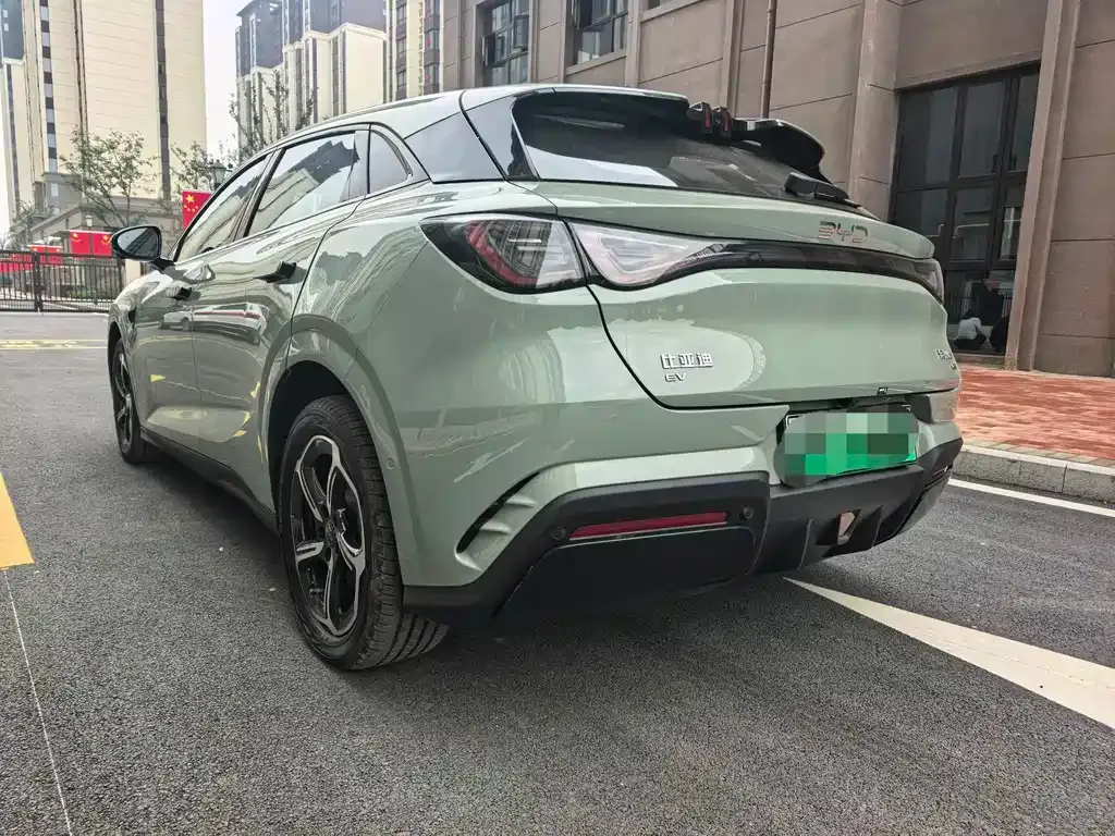 BYD Seal 06GT — фото 7