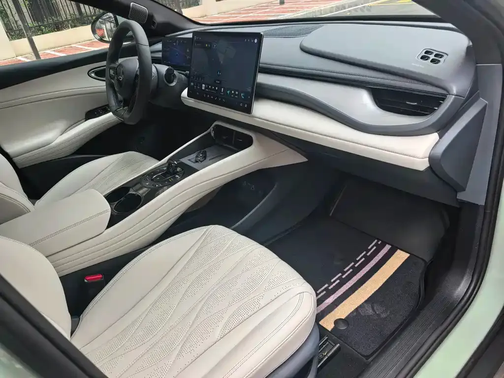 BYD Seal 06GT — фото 4