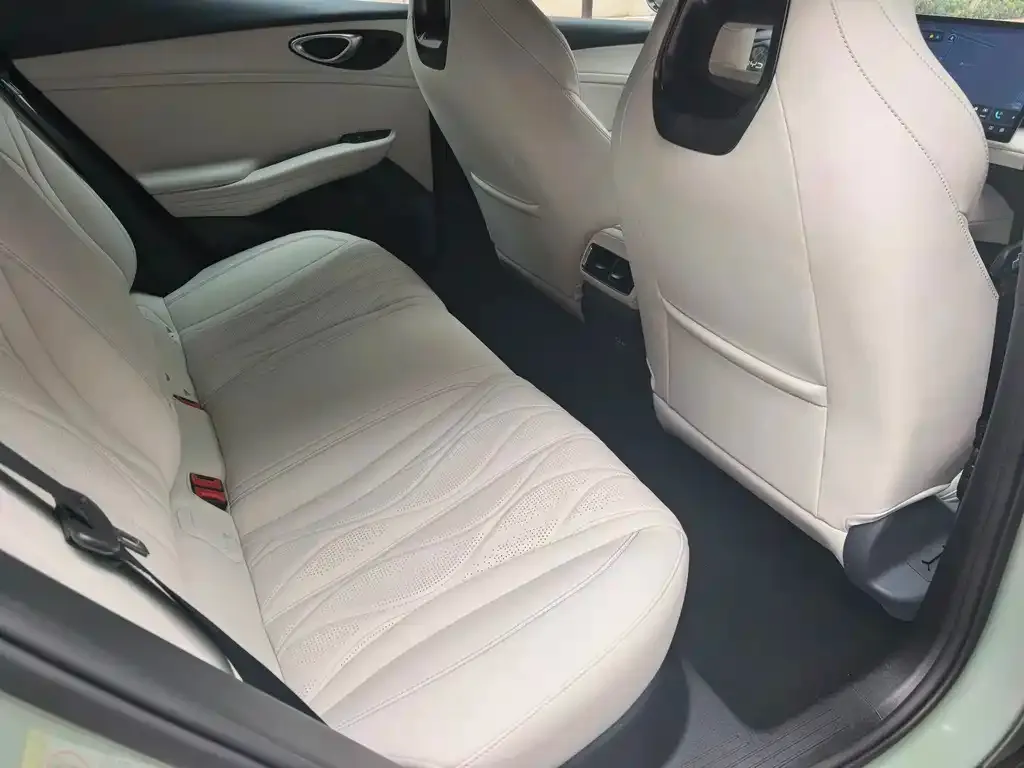 BYD Seal 06GT — фото 6