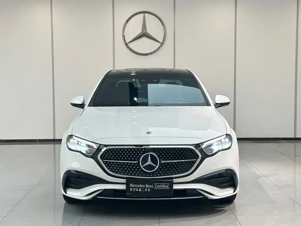 Mercedes-Benz E-Class — фото 3