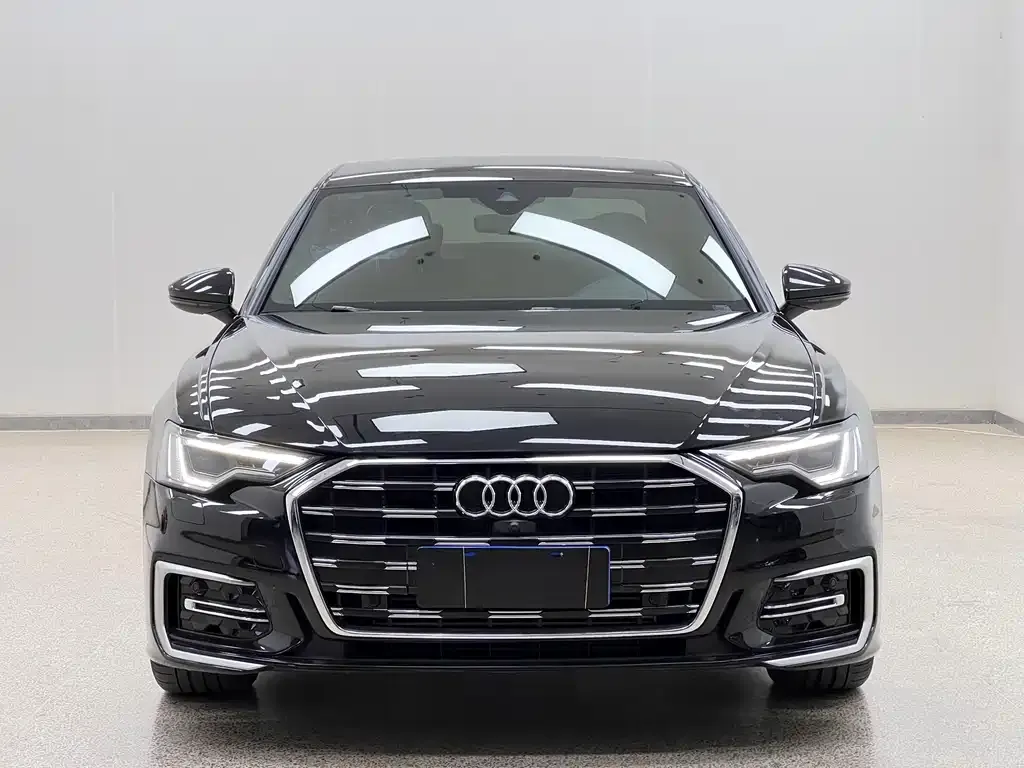 Audi A6L — фото 10