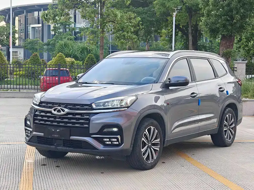 Chery Tiggo 8 — фото 1