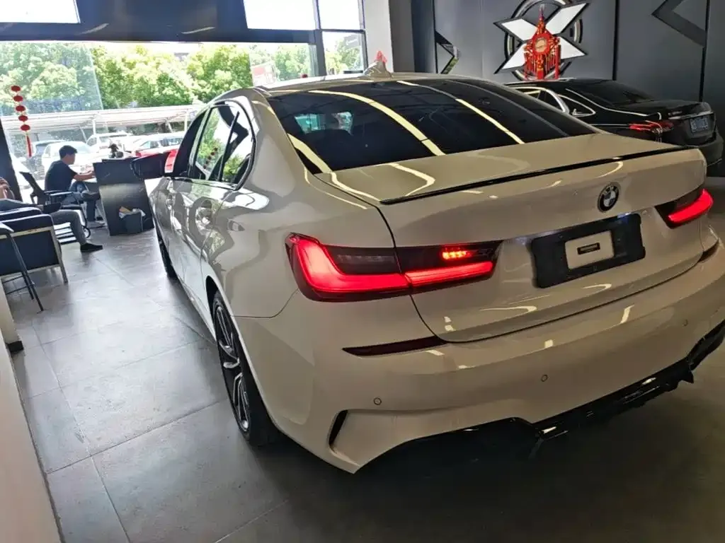 BMW 3 Series — фото 10