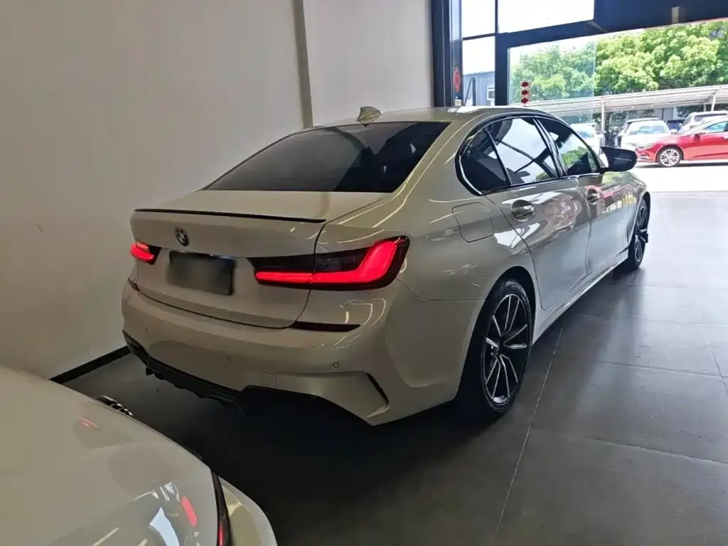 BMW 3 Series — фото 2