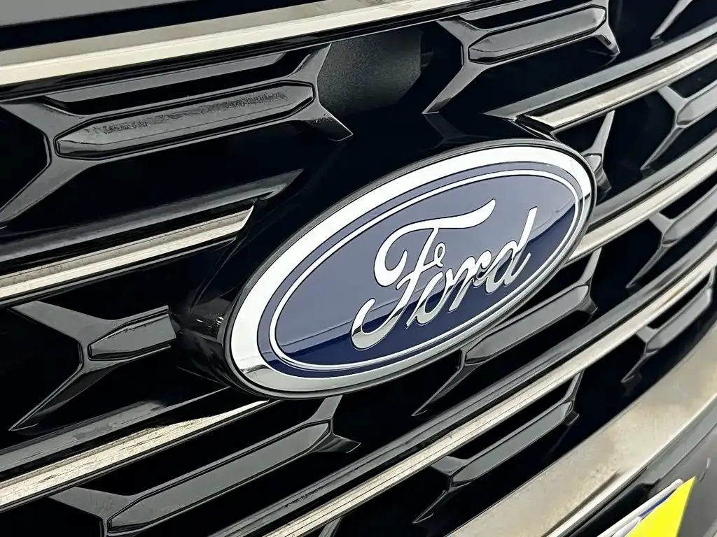 Ford Edge — фото 8