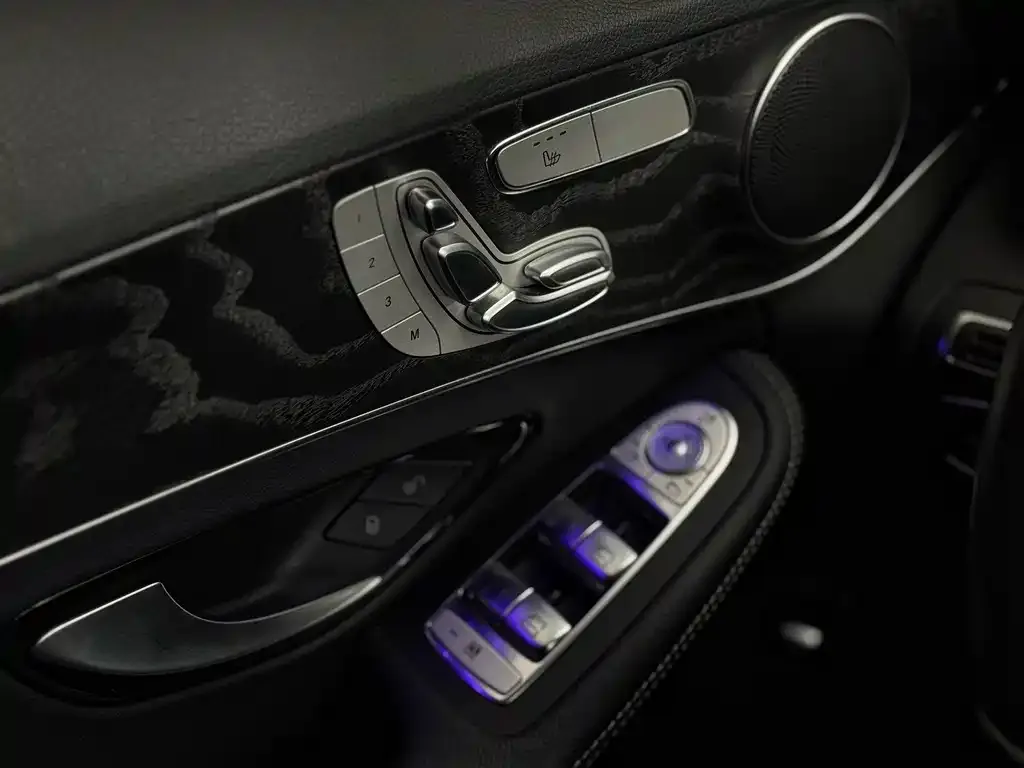 Mercedes-Benz C-Class (Import) — фото 6