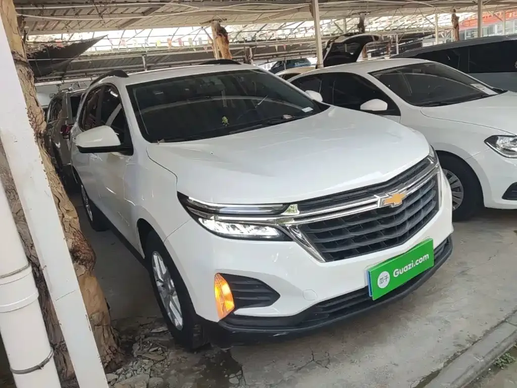 Chevrolet Equinox — фото 10