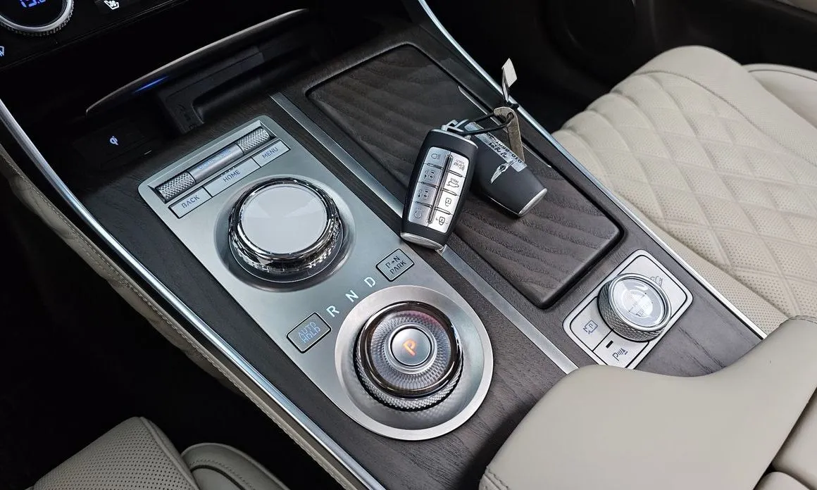 Genesis GV80 — фото 10