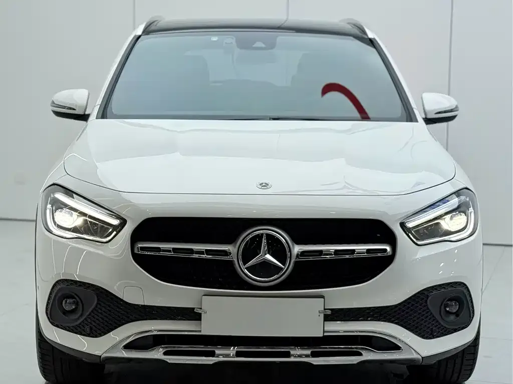 Mercedes-Benz GLA — фото 4