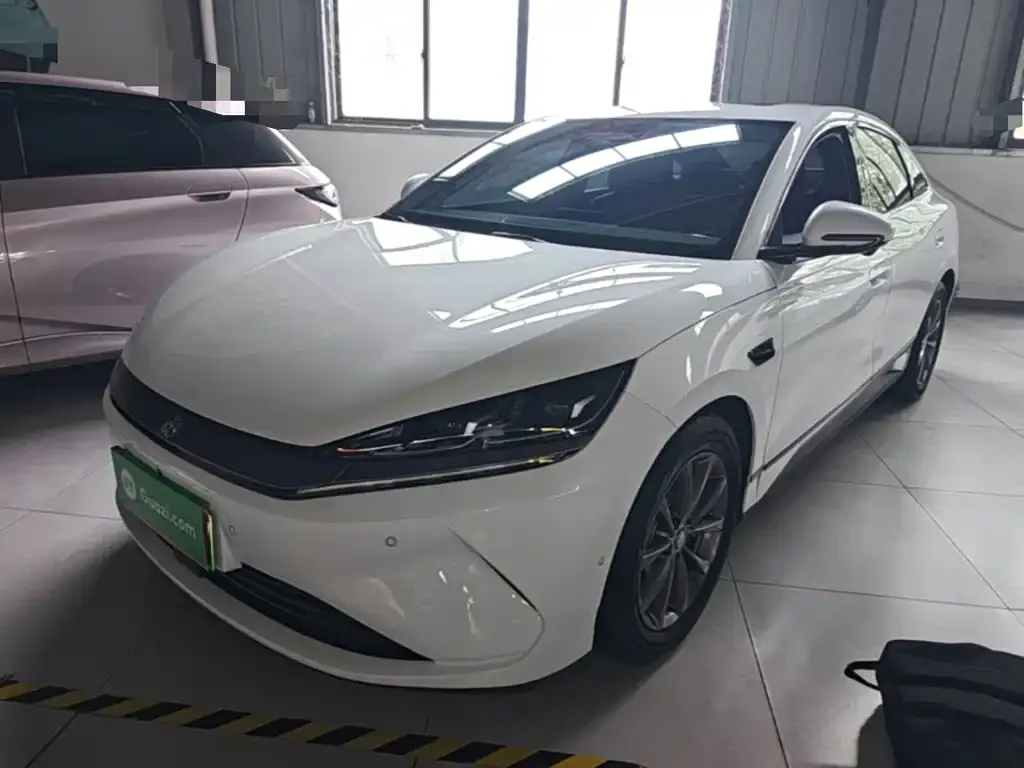 BYD Qin L — фото 6