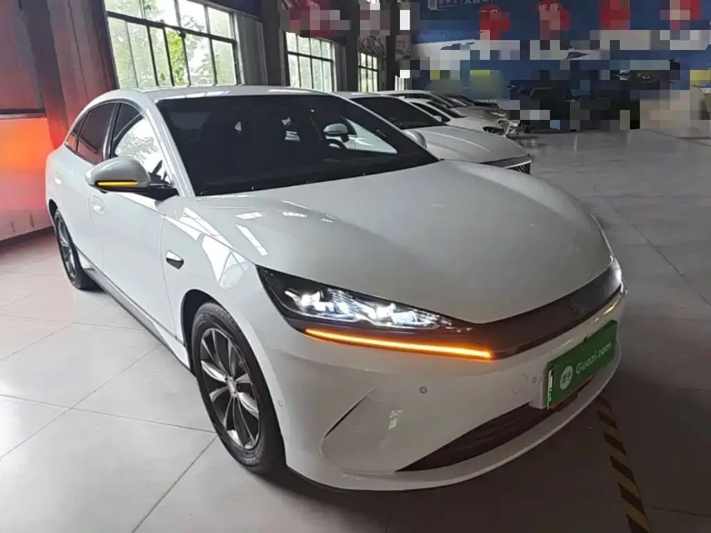 BYD Qin L — фото 3
