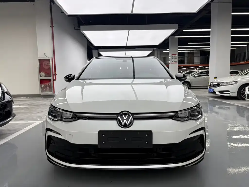 Volkswagen Golf — фото 4