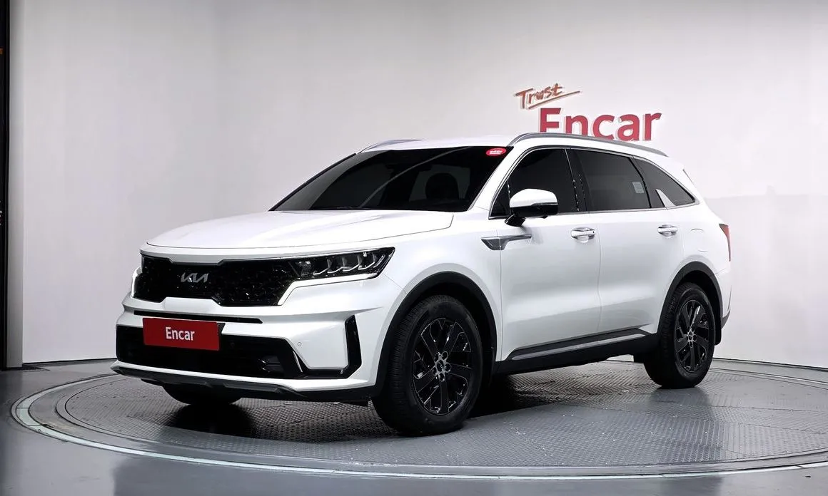Kia Sorento — фото 1
