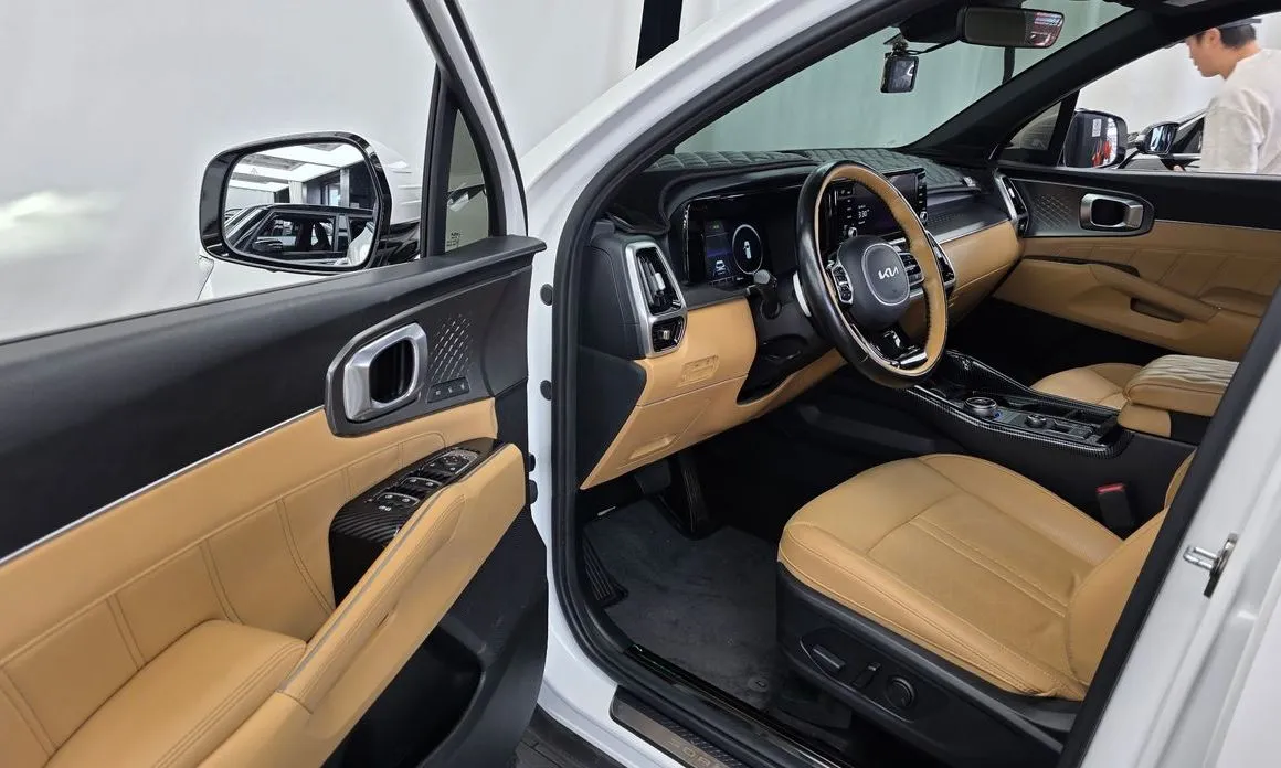 Kia Sorento — фото 6