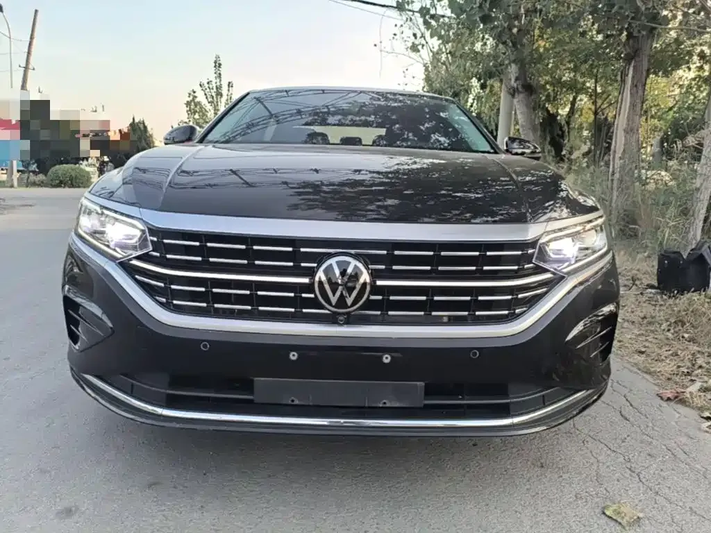 Volkswagen Passat — фото 3