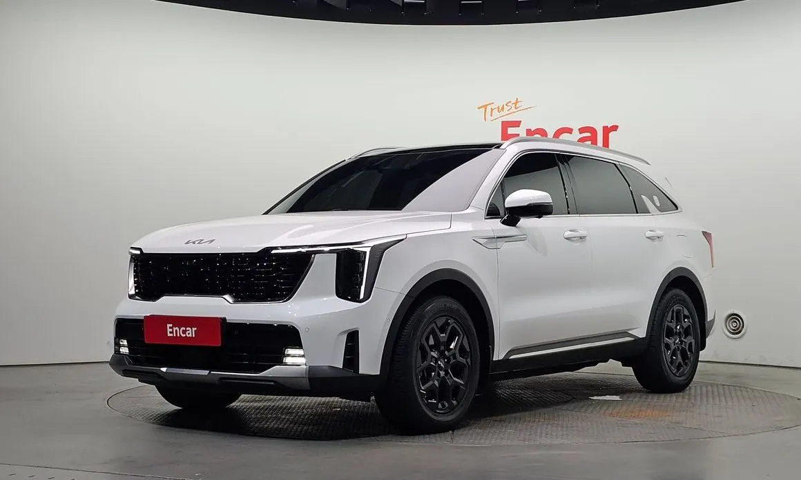 Kia Sorento — фото 1