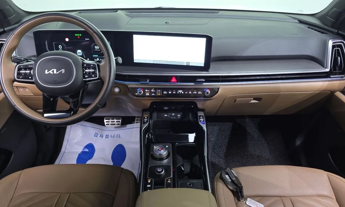 Kia Sorento — фото 10