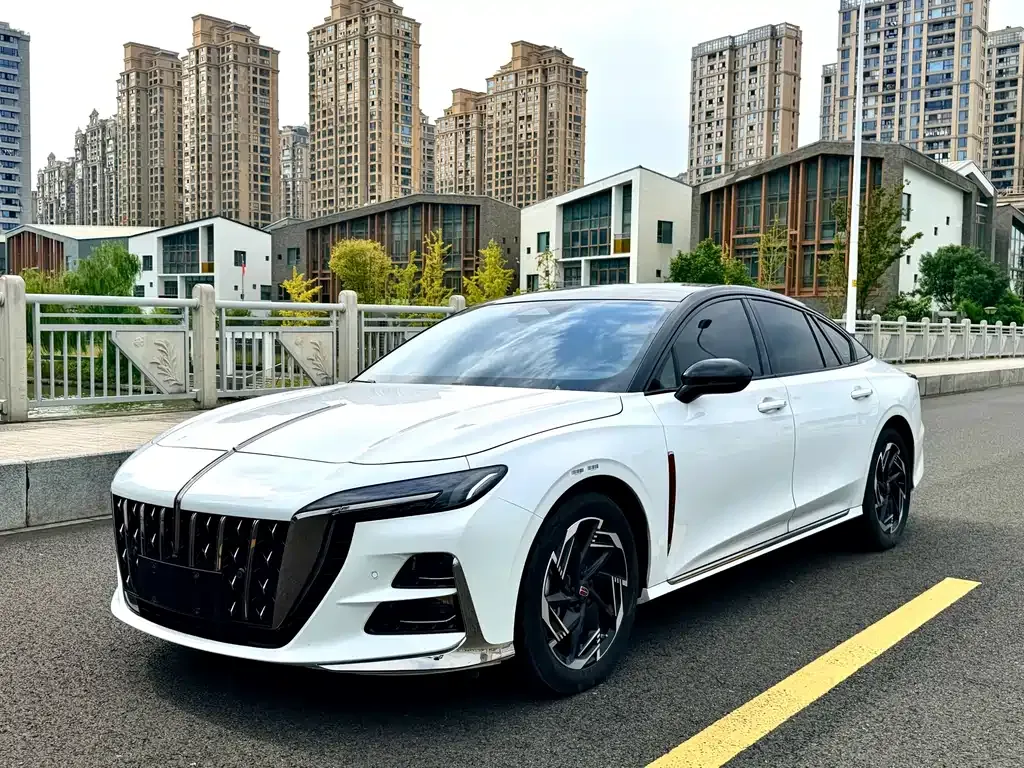 Hongqi H6 — фото 1