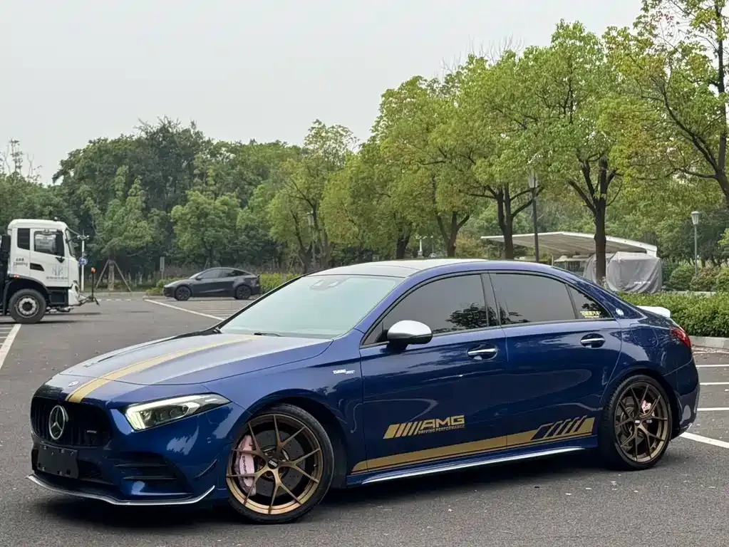 Mercedes-Benz A-Class AMG — фото 1