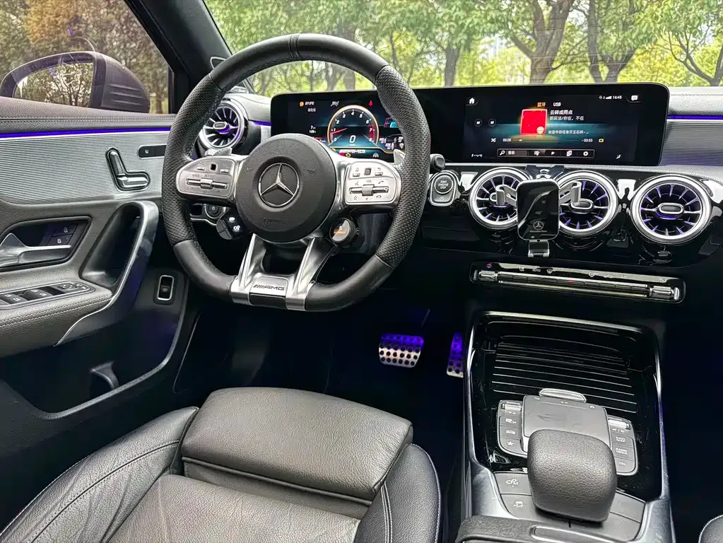 Mercedes-Benz A-Class AMG — фото 9