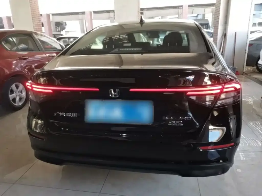 Honda Accord — фото 2