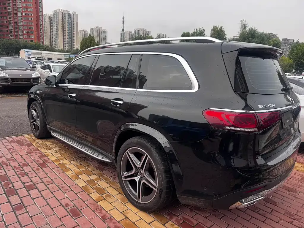 Mercedes-Benz GLS — фото 8