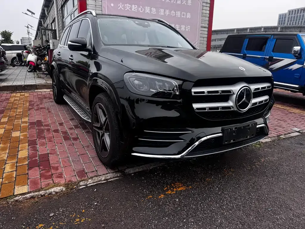 Mercedes-Benz GLS — фото 7