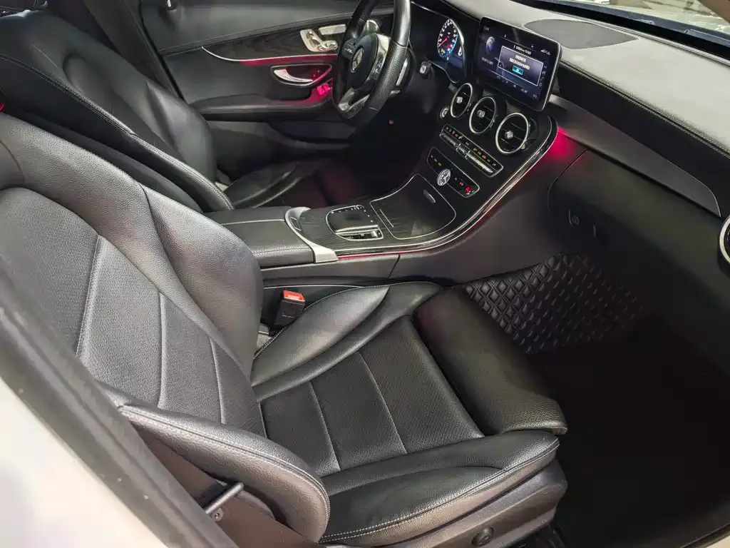 Mercedes-Benz C-Class — фото 9