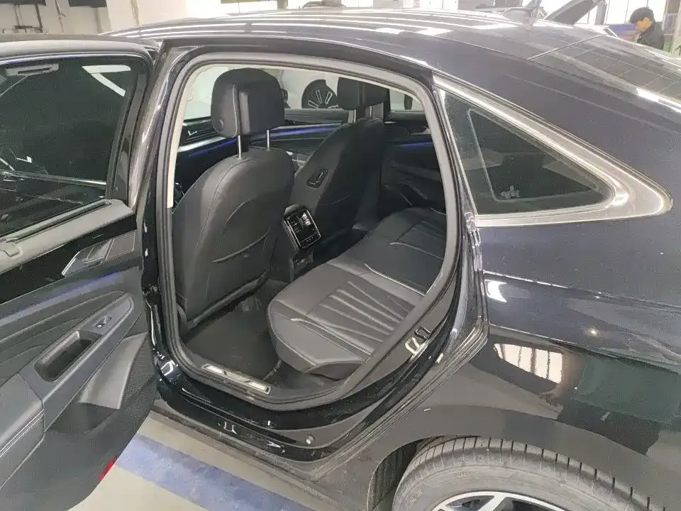 Volkswagen Passat — фото 5