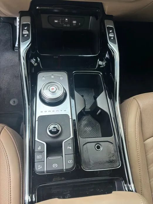 Kia Sorento — фото 2