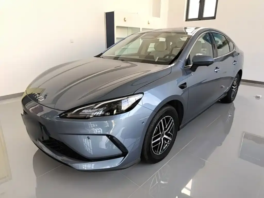 BYD Seal 05 DM-i — фото 1