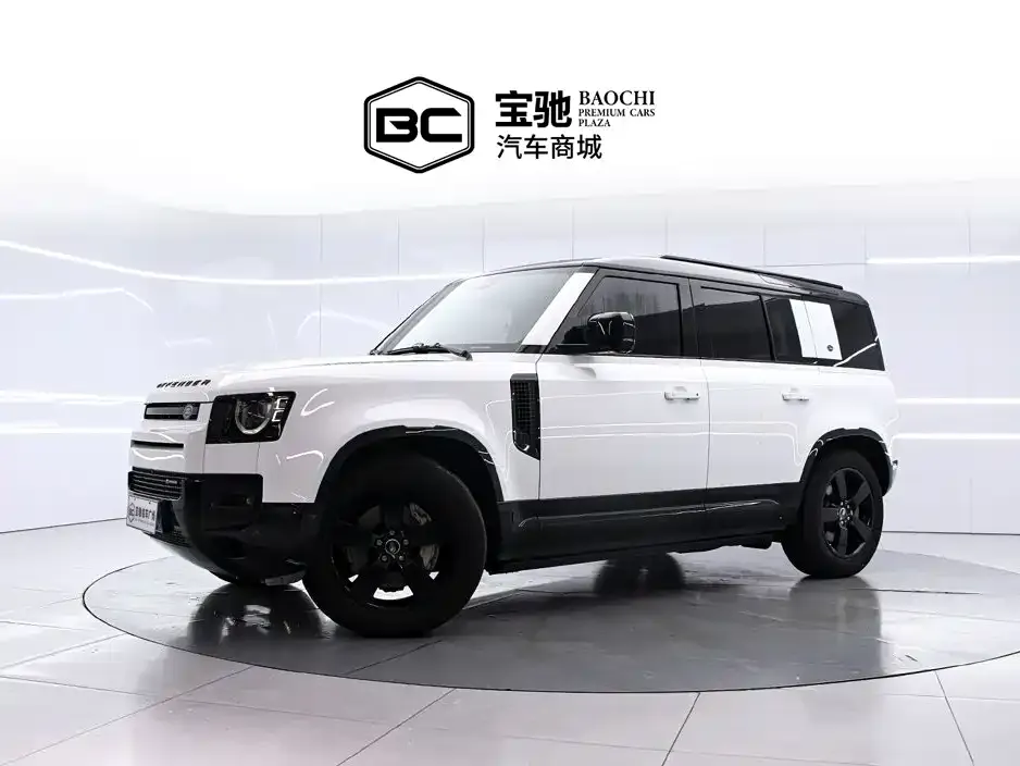 Land Rover Defender — фото 1