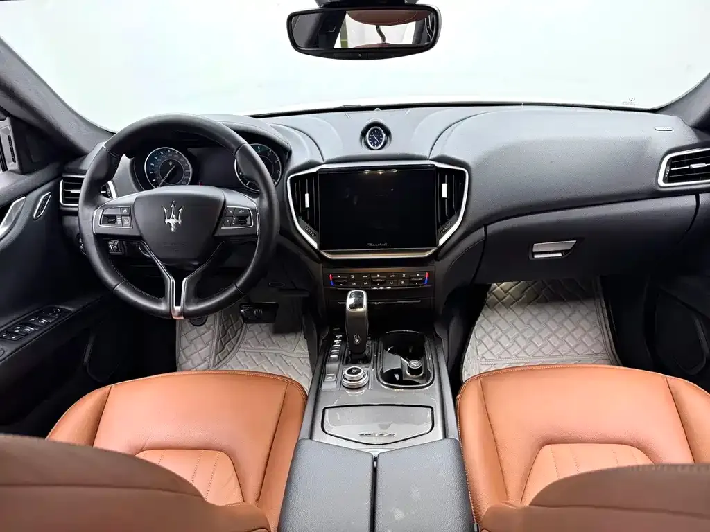 Maserati Ghibli — фото 5