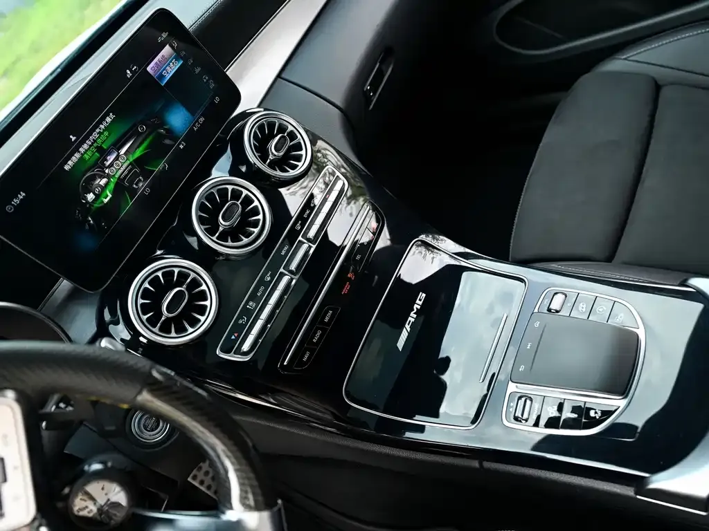 Mercedes-Benz C-Class AMG — фото 8