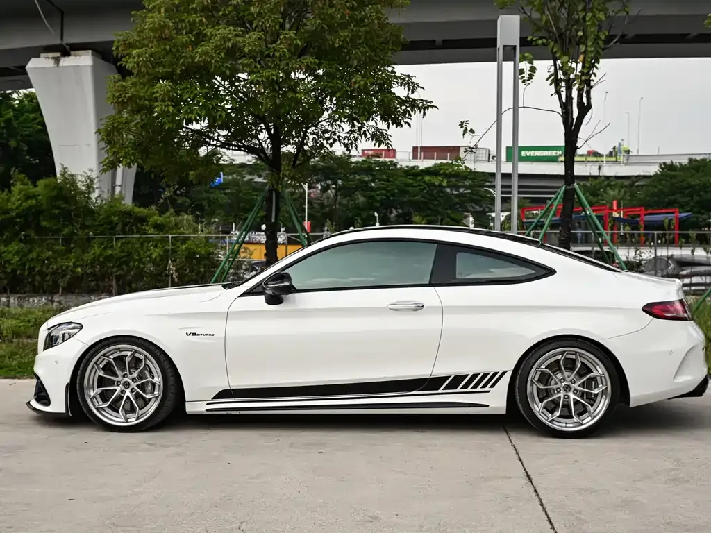 Mercedes-Benz C-Class AMG — фото 5